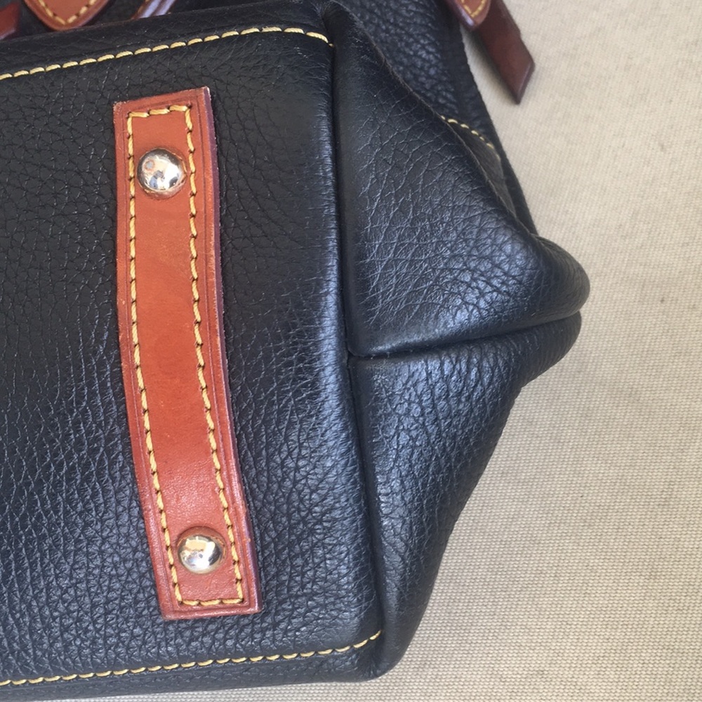 Dooney and Bourke Leather Bag - Picture 14 of 16